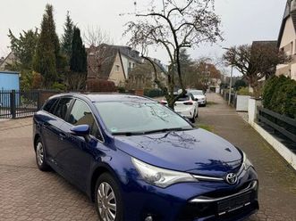 toyota avensis 1,8-l business e.- multidrive s./ aut.