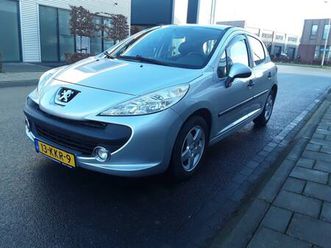 peugeot 207 - 1.4 xr