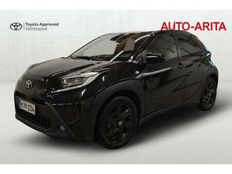 1,0 vvt-i play edition multidrive s