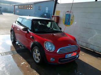 mini cooper "chili"