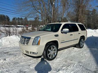 used 2011 cadillac escalade premium