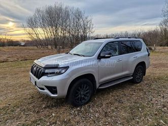 toyota land cruiser prado 2.8 d-4d executive family (automata) [7 személy] áfa-s full-extra. hasmagasság állítható. 100% diffizár