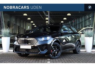 bmw ix2 - xdrive30 m sport edition / panoramadak / sportstoelen / m adaptief onderstel / stuurverwar
