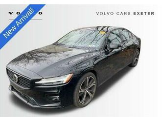used 2023 volvo s60 b5 core dark theme