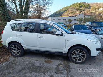 citroen c-crosser 4x4 autocarro