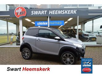 aixam brommobiel crossline evo | airco | automaat | parkeercamera