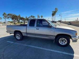 1996 toyota t-100