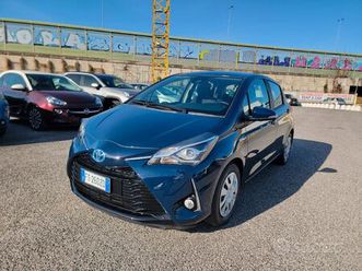 toyota yaris 1.5 hybrid 5 porte active solo 48 mil
