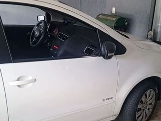 volkswagen fox 1.0 mi total flex 8v 3p 2013