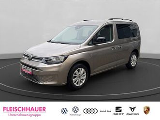 kombi 2.0 tdi life navi ahk kamera sitzhz.