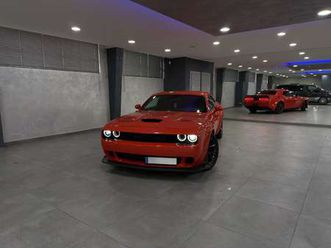 challenger scat-pack widebody 6.4 v8 492cv at8