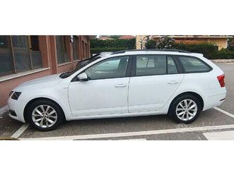 skoda octavia sw 1.6 bianca