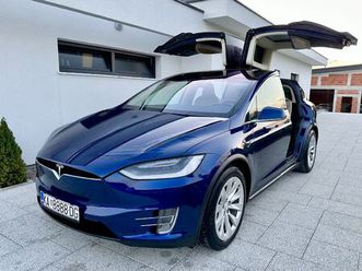 tesla model x 90d - top stanje- autopilot-6 sjedala, 2017 god.