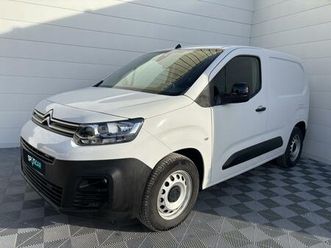 van taille m 800kg 136ch 50kwh