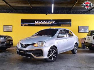 toyota etios 1.5 xs auto