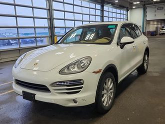 porsche cayenne 2013 awd tiptronic * carfax * от представителство