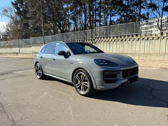 porsche cayenne turbo e-hybrid carbon design burmester