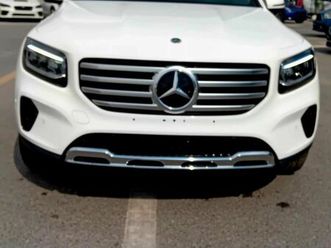 mercedes-benz glb 200 bmw 200d