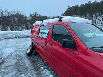 d-4d 5-d 117hk 4wd lang