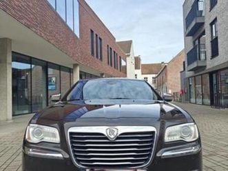 ② voiture avec personnage — lancia — 2ememain