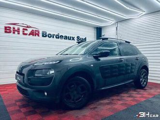 citroen c4 cactus 1.2 puretech 82 feel // courroie de distribution neuve