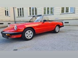 alfa romeo spider 2.0 veloce serie