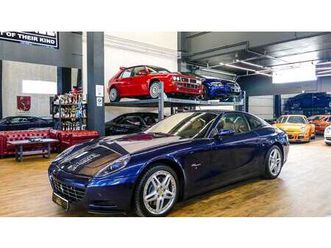 2010 ferrari 612 bleu automatique, 6 vitesses conduite à...