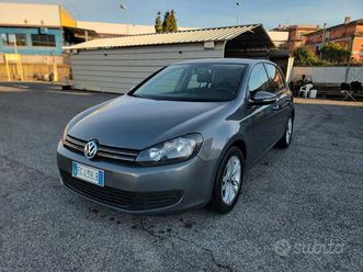 volkswagen golf 1.6 tdi dpf 5p. comf. bluem. garan