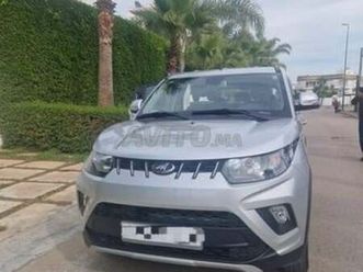mahindra kuv 100 essence à vendre à kénitra