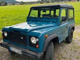 other land rover defender santana