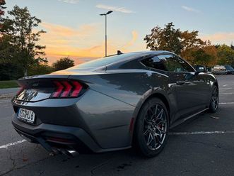 ford mustang 5.0 gt coupe, erst 900km, werksgarantie!