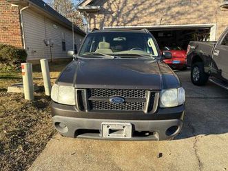 2005 ford sport trac