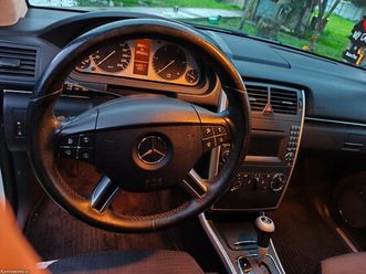mercedes-benz b 220 200 cdi maio/09