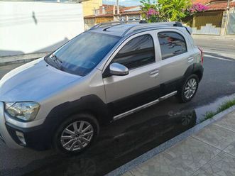 toyota etios cross 1.5 flex 16v 5p mec. 2015