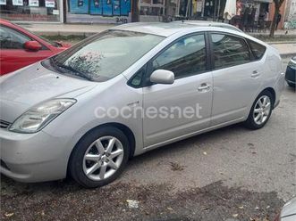 toyota prius 1.5 vvti sol hsd