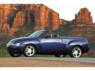 used 2004 chevrolet ssr base
