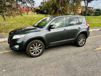 toyota rav4 2.2 crossover
