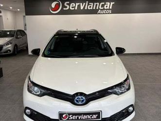 toyota auris touring sports hybrid 140h feel! edition + led