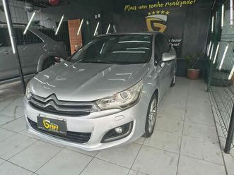 lounge exclusive 1.6 turbo 4p aut.