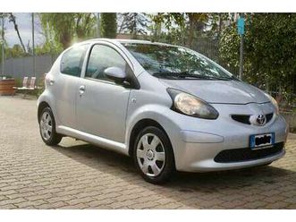 aygo i 2005 5p 1.0 sol