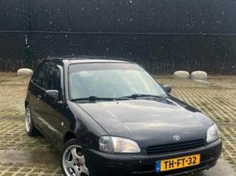 toyota starlet 1.3 16v 1998 zwart metalic — toyota — marktplaats
