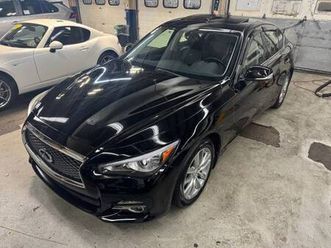 2014 infiniti q50 premium awd nav black on black runs excellent!