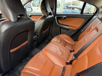 volvo s60 d5, 2011 god.