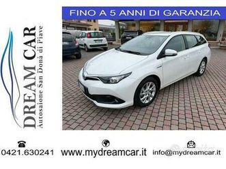 toyota auris touring sports 1.8 hybrid