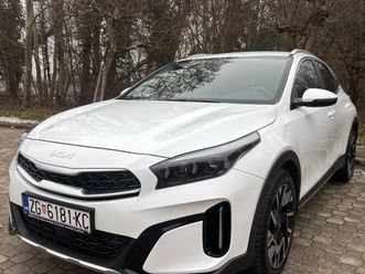 kia xceed 1.5 t-gdi ex way - reg. god. dana+ljetne gume, 2024 god.