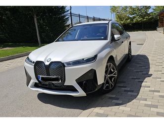 bmw ix xdrive 40 спорт пакет, зимни и летни колела