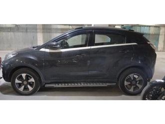 tata nexon xza plus petrol 2018