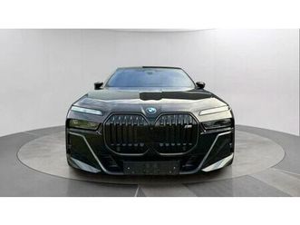 bmw i7 m70 xdrive *panosky*fond-entert*execut.-pa