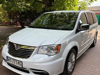 lancia voyager 3.6 platinum euro6