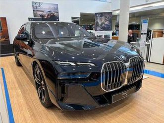 50 105.7kwh m sport auto edrive 4dr